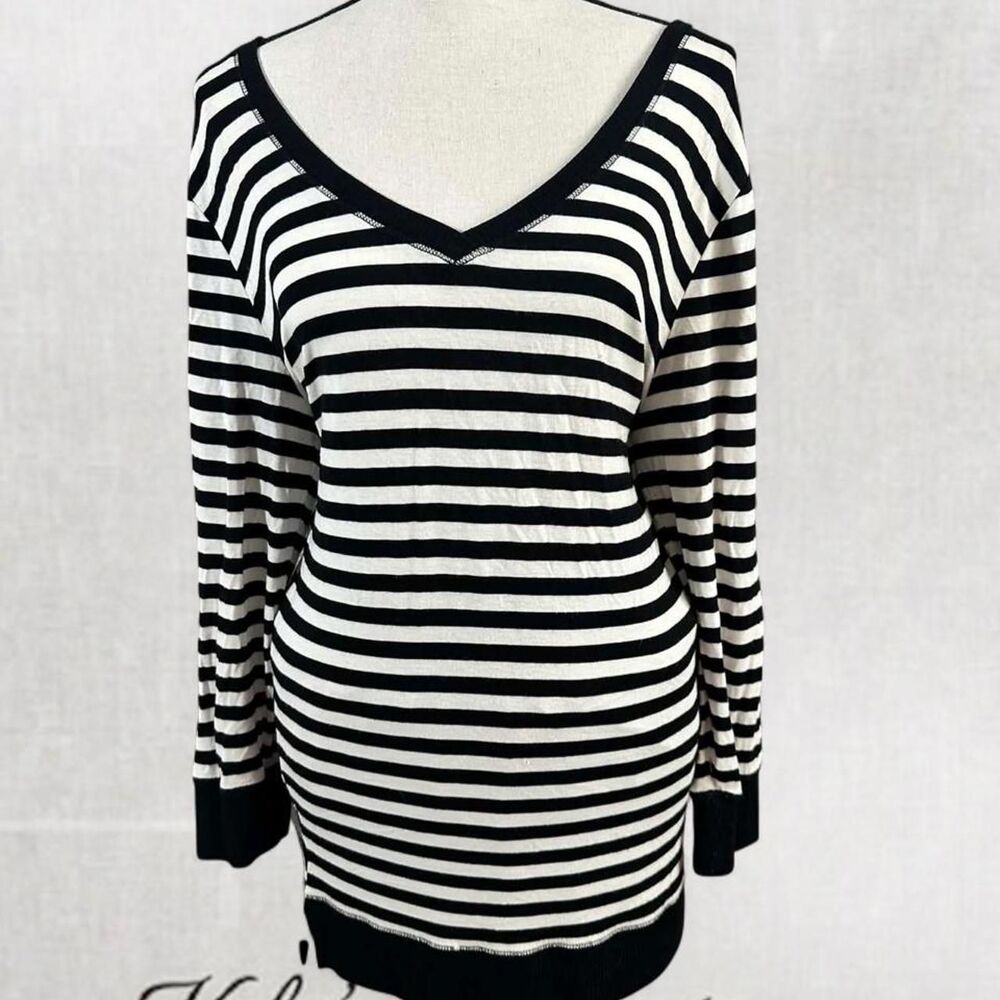 Edgy Goth Striped V-Neck Top With Contrasting Sleeves and Trim